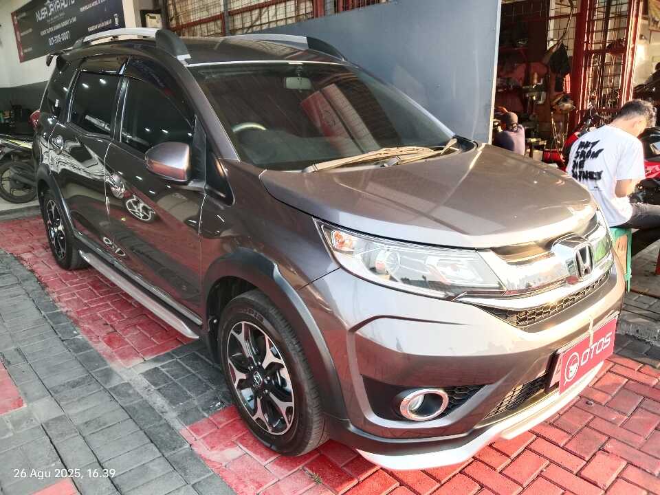 2017 Honda BR-V 1.5 PRE - Foto 1 dari 6