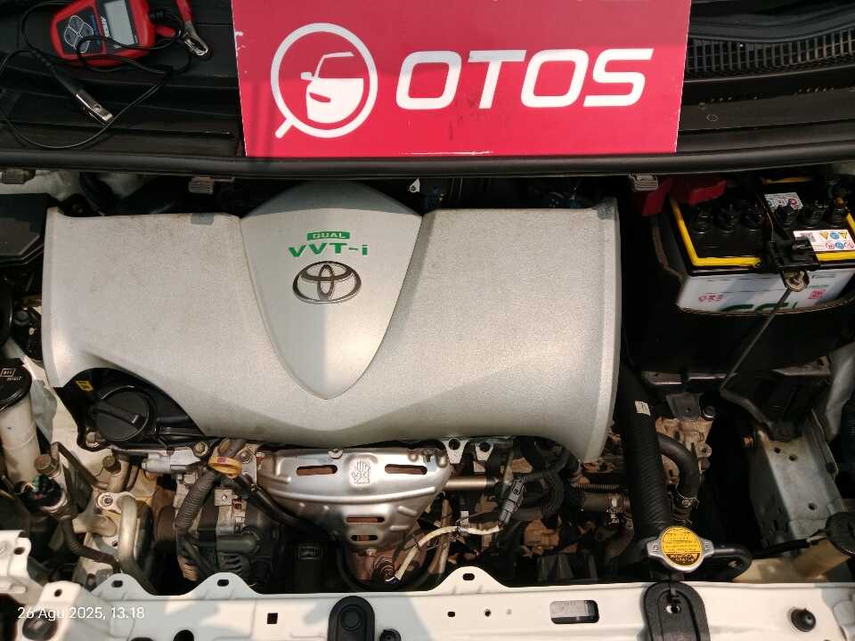 Foto Mobil Bekas Mesin Toyota Sienta 1.5 V tahun 2016