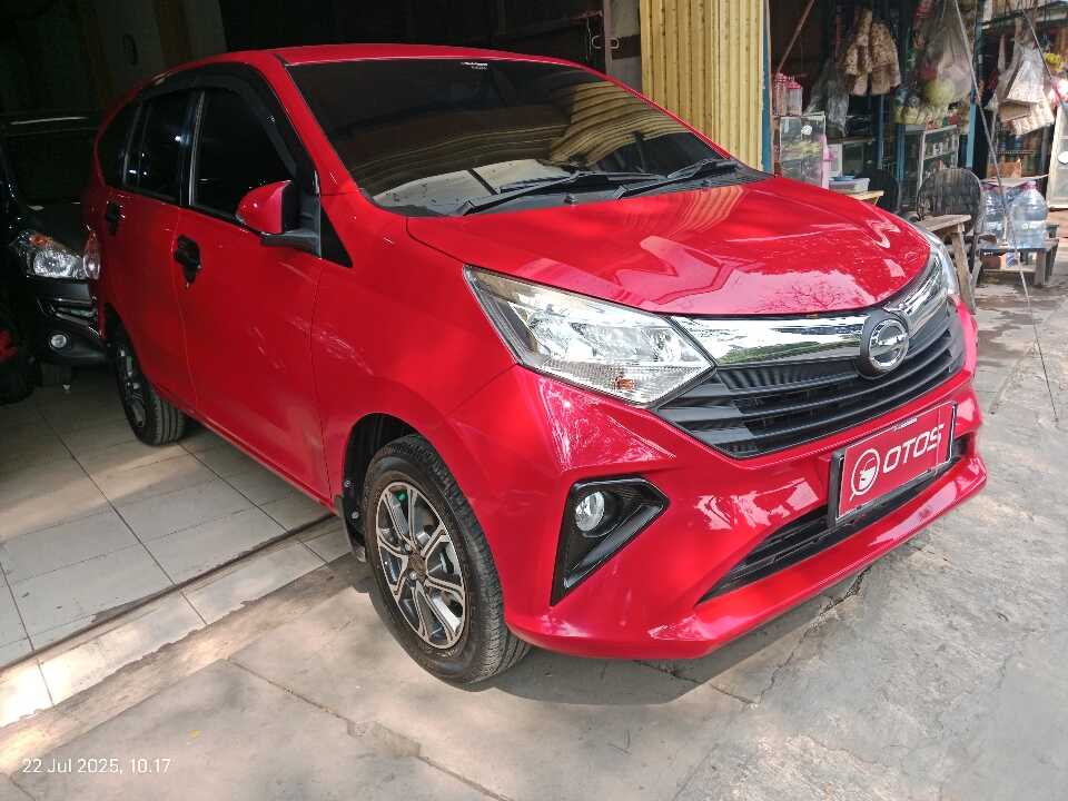 2019 Daihatsu Sigra 1.2 R - Foto 1 dari 6