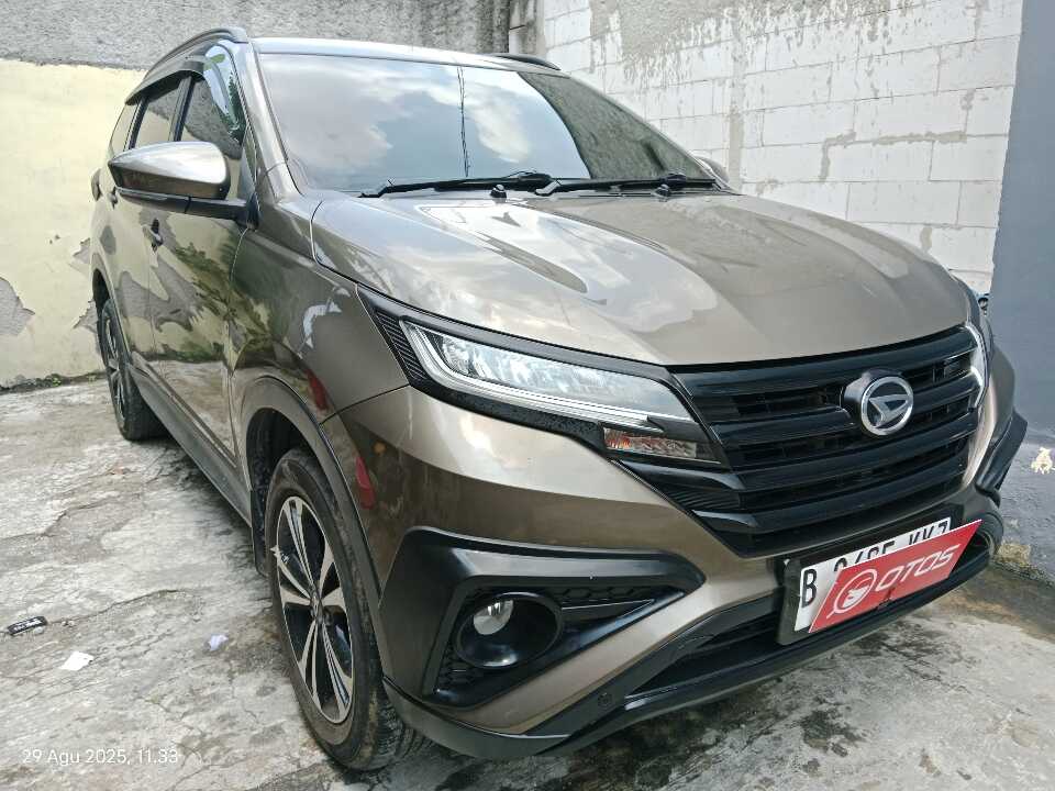 2018 Daihatsu Terios 1.5 R - Foto 1 dari 6