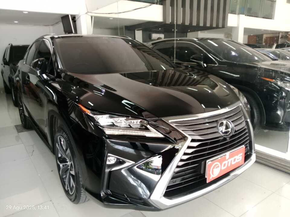 2017 Lexus RX 200t 2.0 Luxury - Foto 1 dari 6