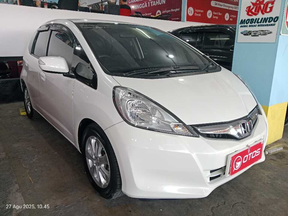 2013 Honda Jazz 1.5 S - Foto 1 dari 6