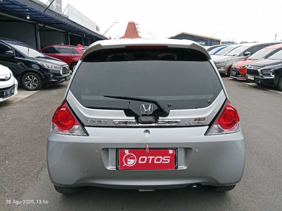 Foto Mobil Bekas Tampak Belakang Honda Brio 1.2 RS tahun 2018