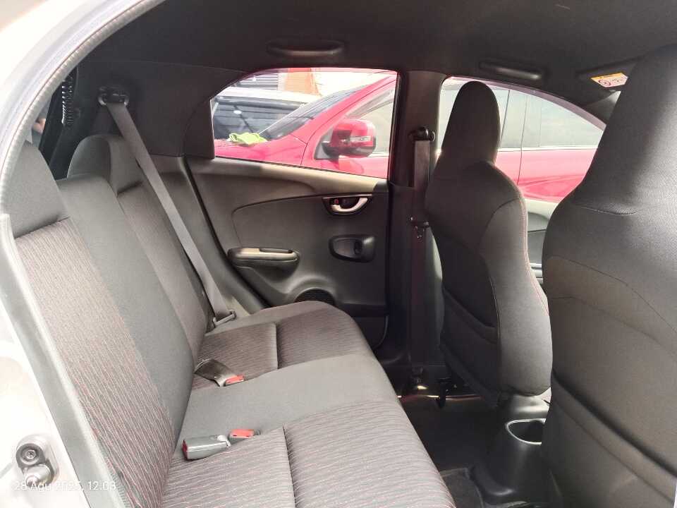 Foto Mobil Bekas Kabin Belakang Honda Brio 1.2 RS tahun 2018