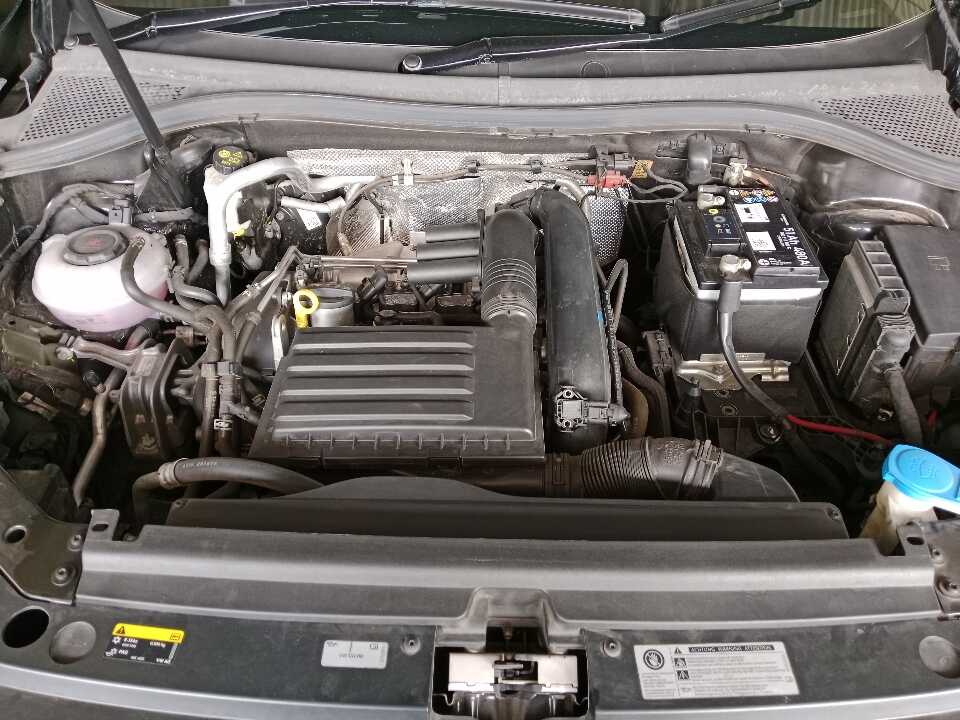 Foto Mobil Bekas Mesin Volkswagen Tiguan 1.4 TSI Allspace tahun 2022