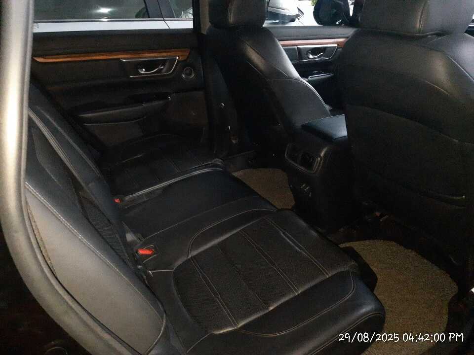Foto Mobil Bekas Kabin Belakang Honda CR-V 1.5 Turbo Prestige tahun 2022