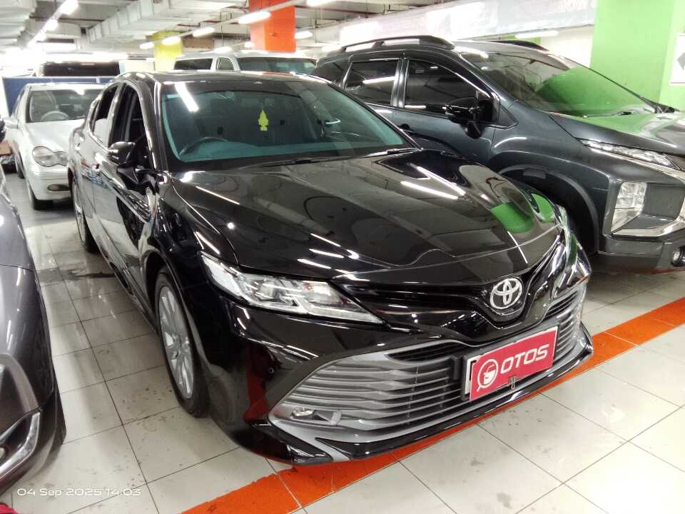 2020 Toyota Camry 2.5 V - Foto 1 dari 6
