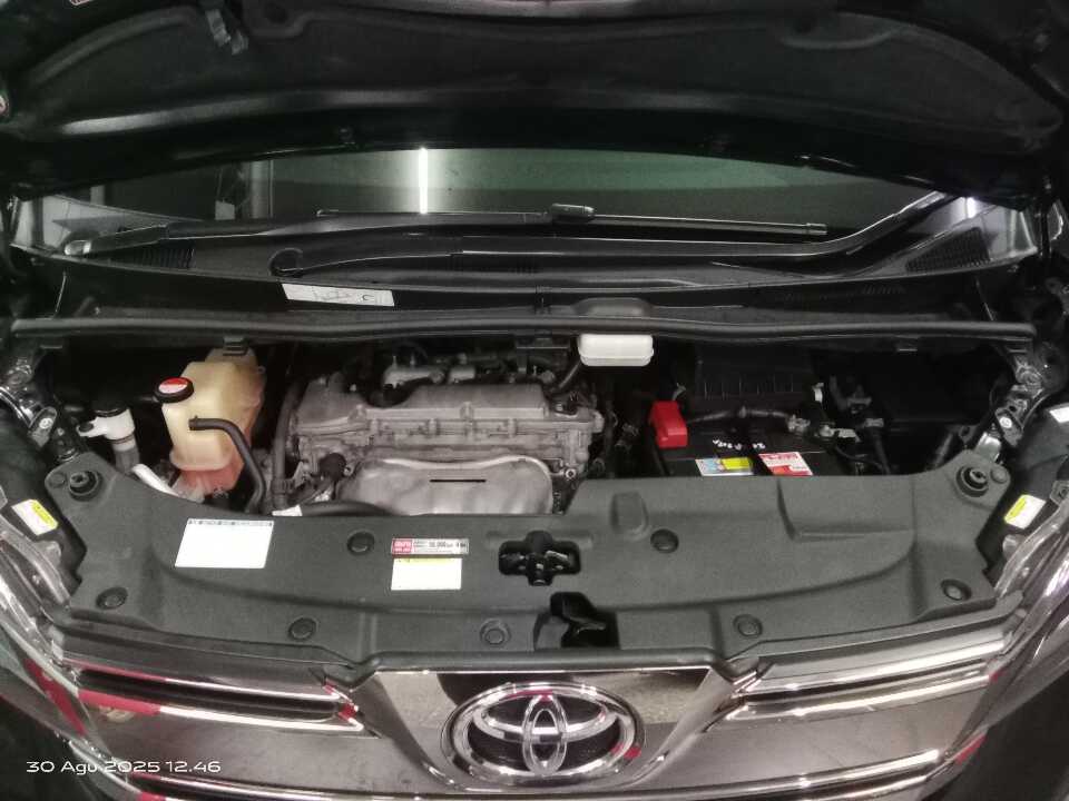 Foto Mobil Bekas Mesin Toyota Vellfire 2.5 G tahun 2017