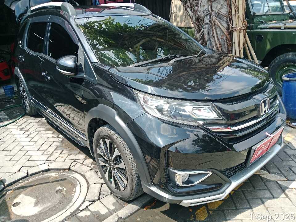 2021 Honda BR-V 1.5 E Prestige - Foto 1 dari 6