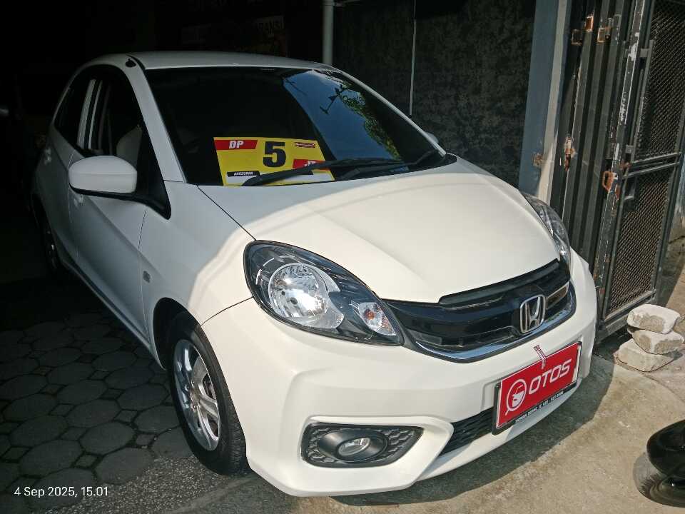 2018 Honda Brio 1.2 Satya E - Foto 1 dari 6