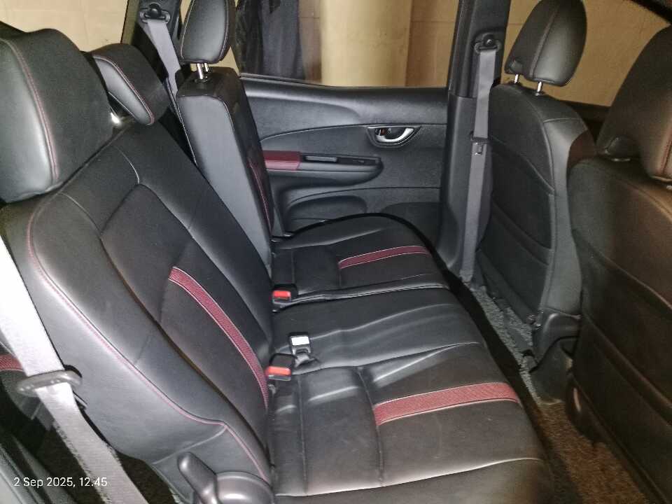 Foto Mobil Bekas Kabin Belakang Honda BR-V 1.5 E Prestige tahun 2020