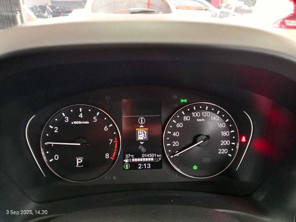 Foto Mobil Bekas Odometer Honda HR-V 1.5 SE tahun 2023