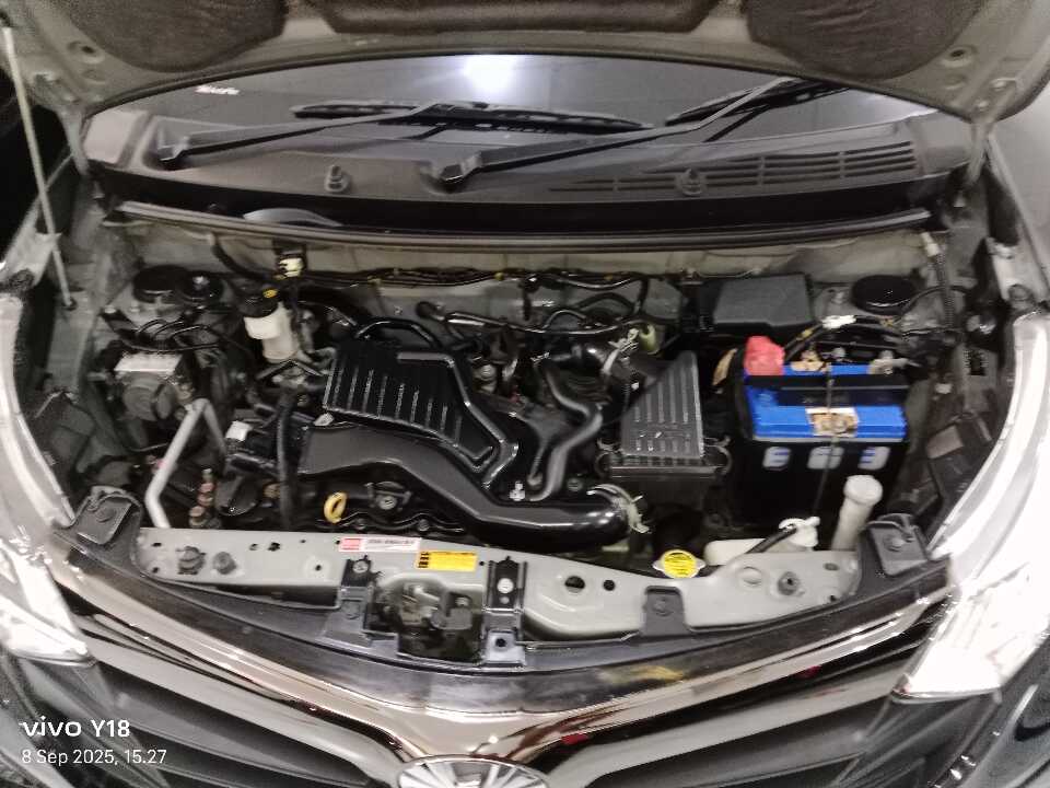 Foto Mobil Bekas Mesin Toyota Calya 1.2 G tahun 2022