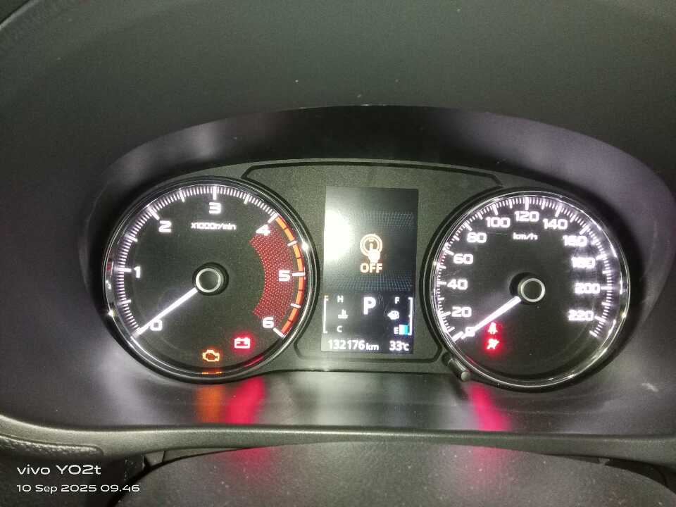 Foto Mobil Bekas Odometer Mitsubishi Pajero Sport 2.4 Dakar Ultimate tahun 2018