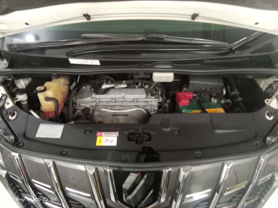 Foto Mobil Bekas Mesin Toyota Alphard 2.5 G tahun 2018