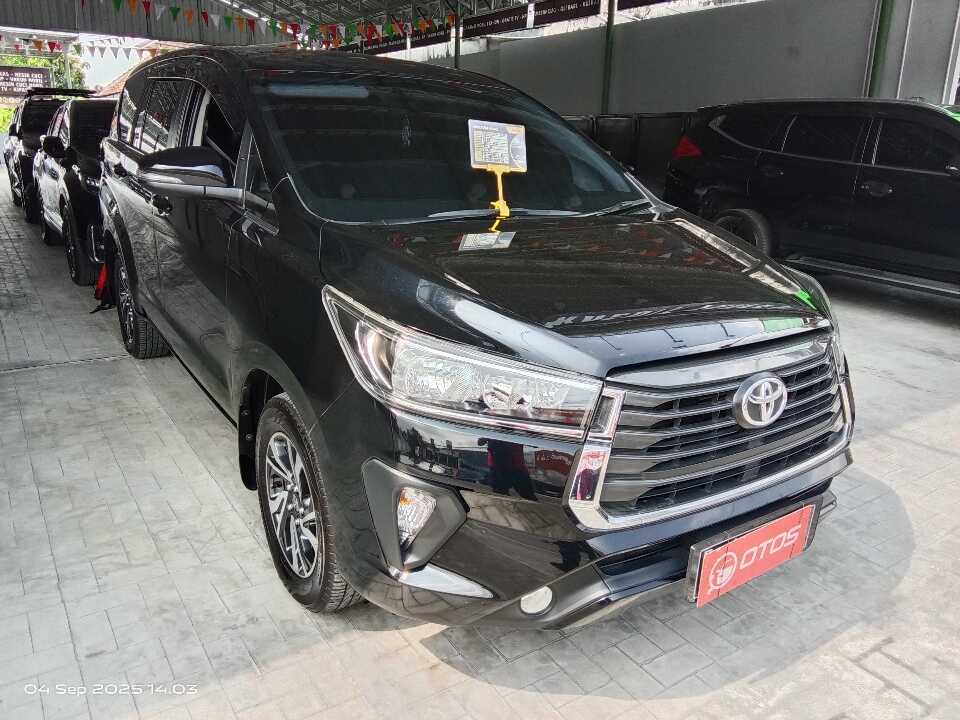 2022 Toyota Kijang Innova 2.4 G - Foto 1 dari 6