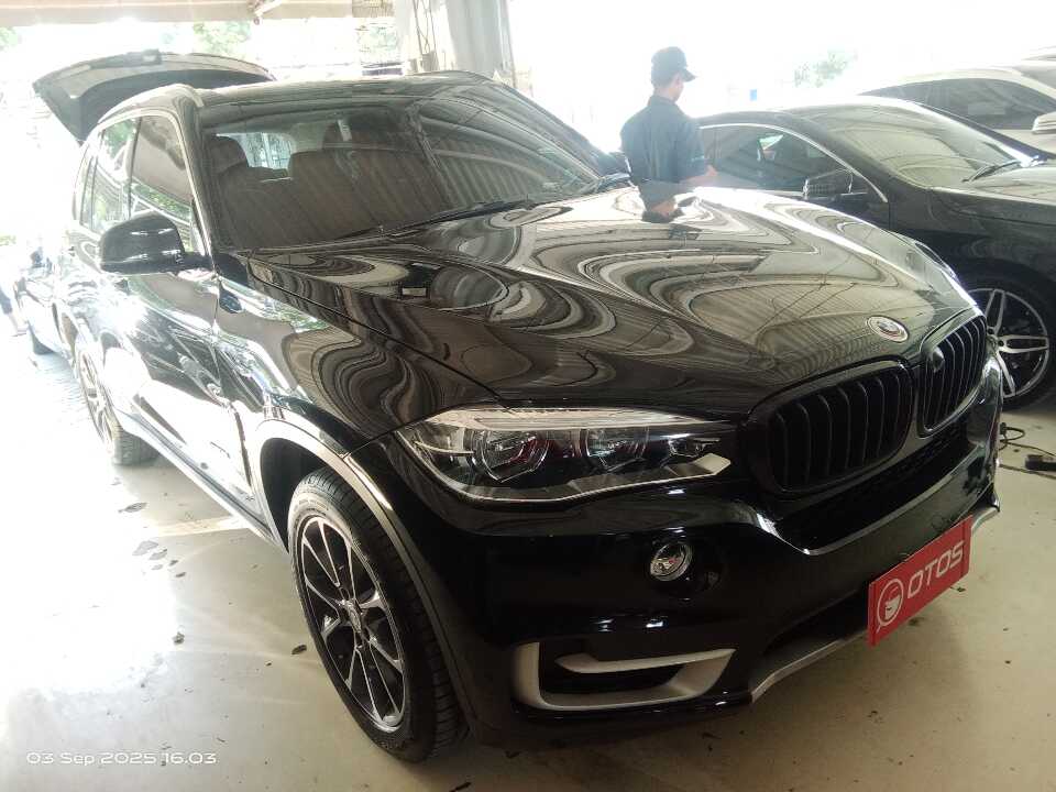 2015 BMW X5 3.0 Xdrive35i Xline - Foto 1 dari 6