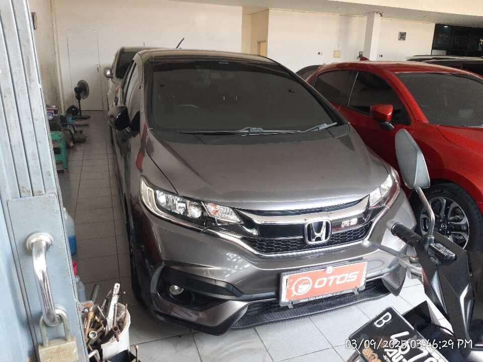 2019 Honda Jazz 1.5 RS - Foto 1 dari 6