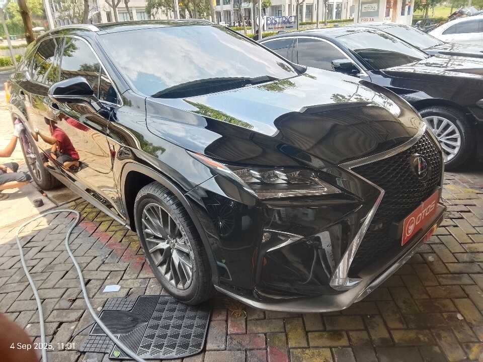 2018 Lexus RX 300 2.0 F-Sport - Foto 1 dari 6