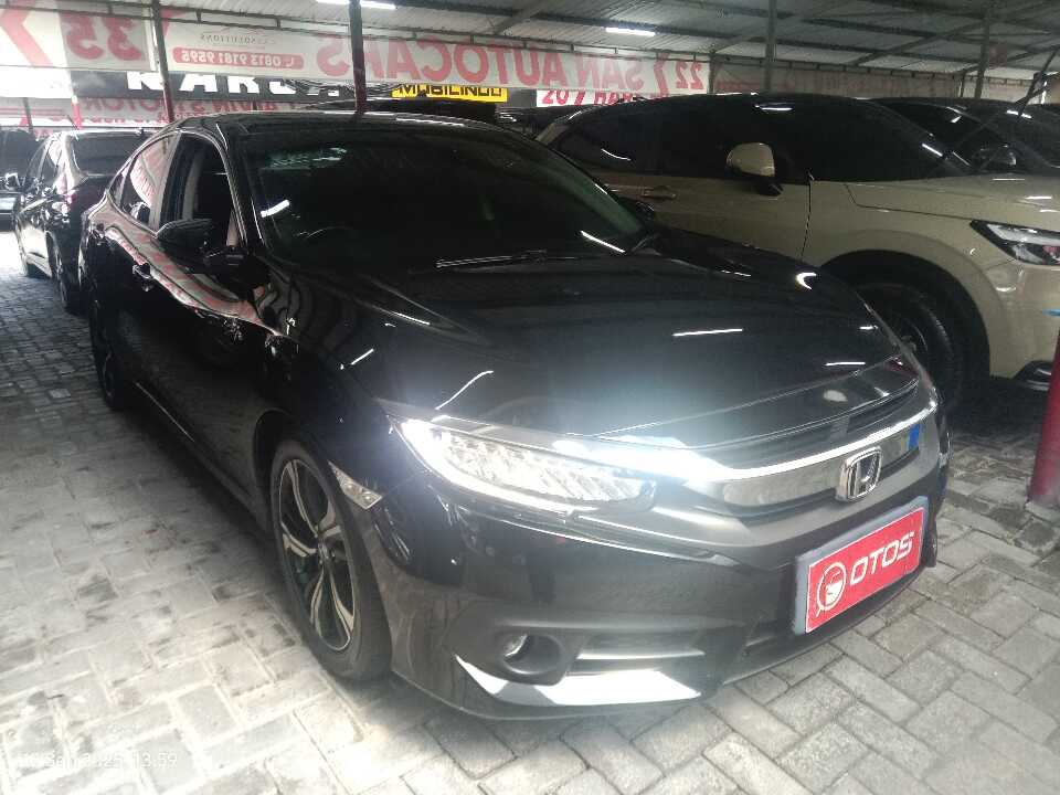 2016 Honda Civic 1.5 Turbo - Foto 1 dari 6