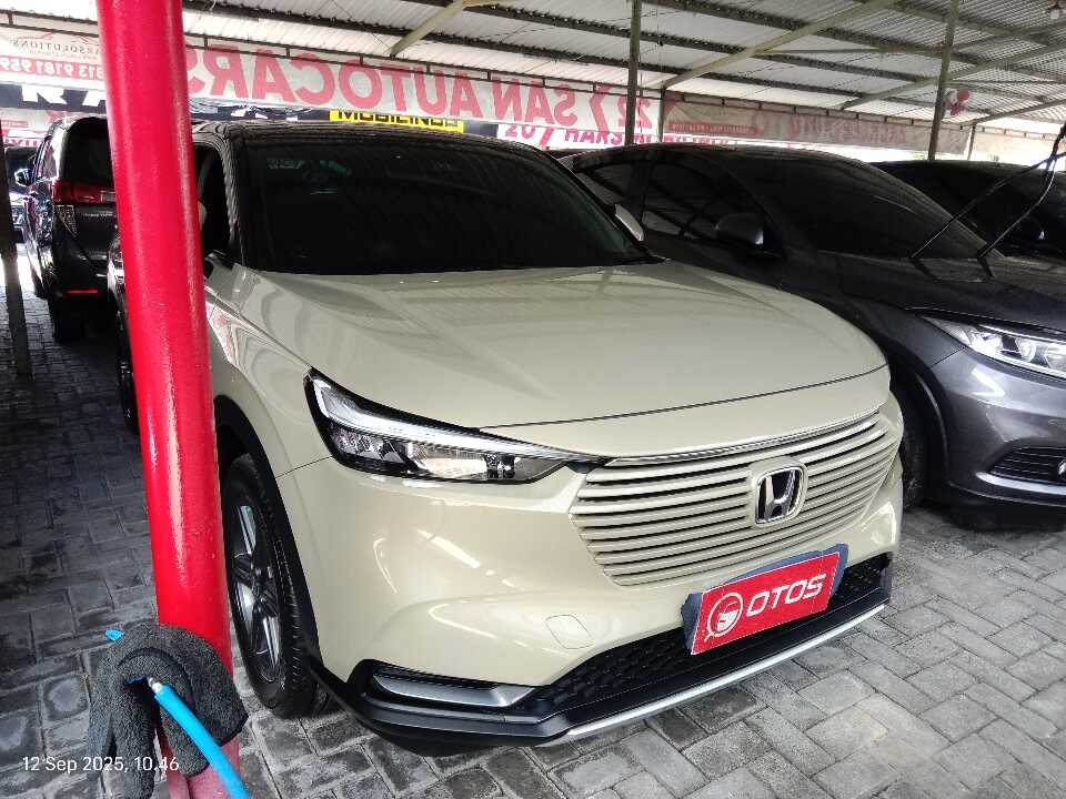 2022 Honda HR-V 1.5 E - Foto 1 dari 6