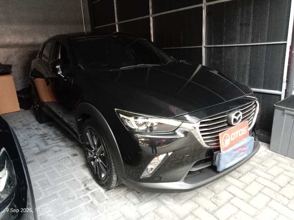 2017 Mazda CX-3 2.0 Grand Touring - Foto 1 dari 6