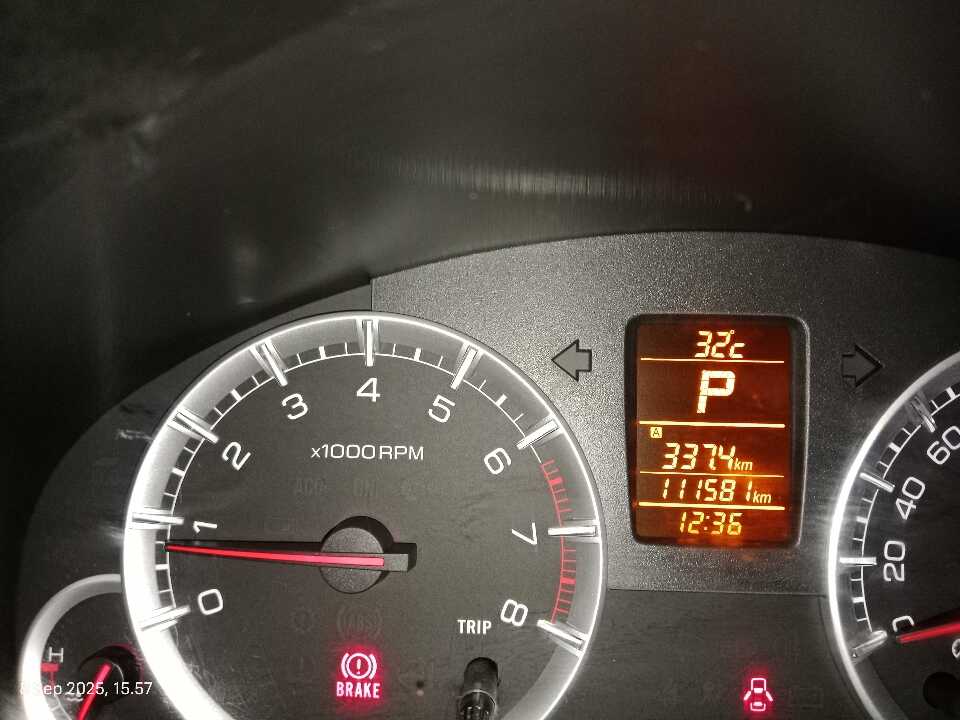 Foto Mobil Bekas Odometer Suzuki Swift 1.4 GL tahun 2013