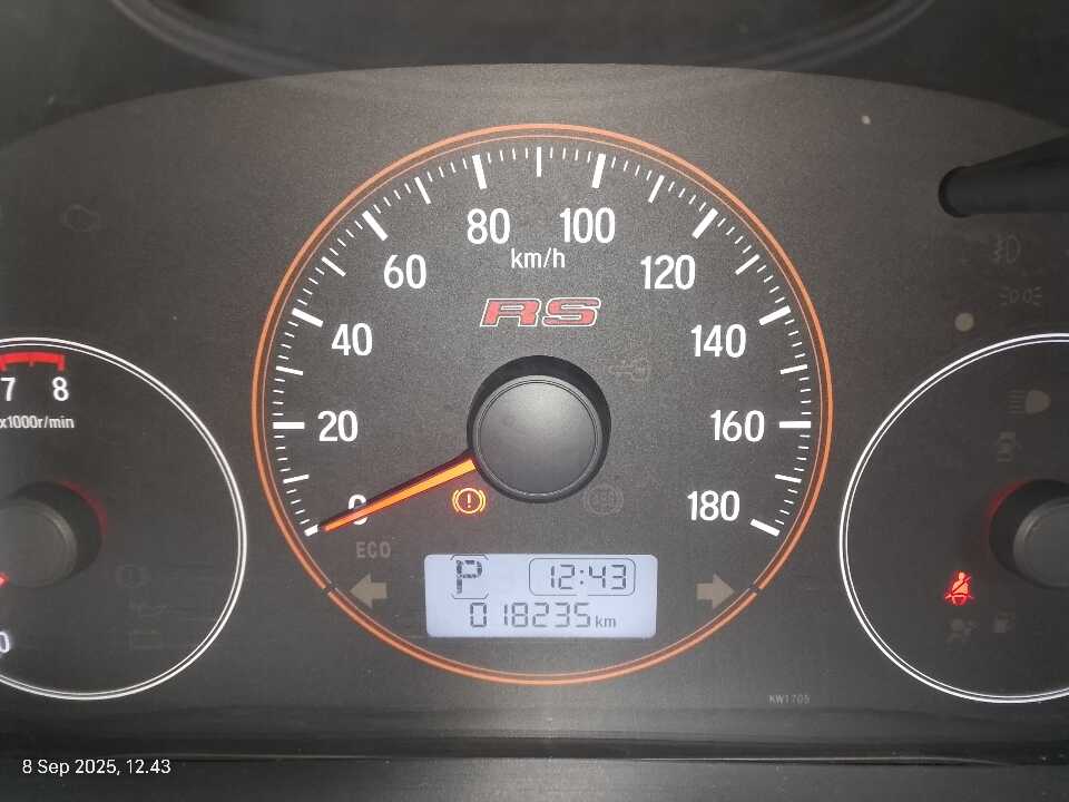 Foto Mobil Bekas Odometer Honda Brio 1.2 RS tahun 2021