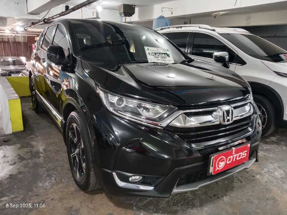 2017 Honda CR-V 1.5 Turbo - Foto 1 dari 6