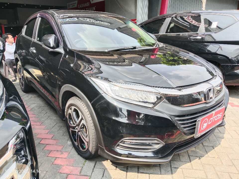2020 Honda HR-V 1.5 E - Foto 1 dari 6