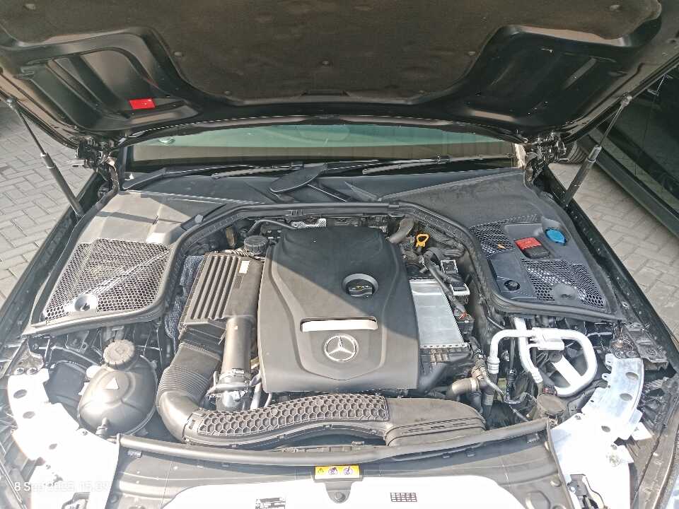 Foto Mobil Bekas Mesin Mercedes-Benz C200 2.0 tahun 2017
