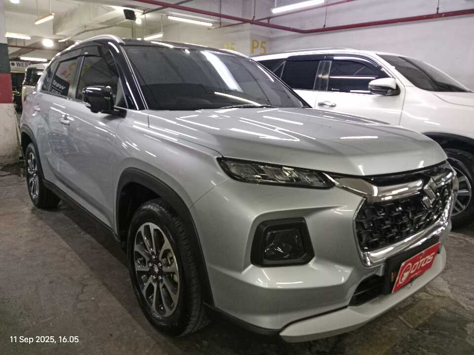 2024 Suzuki Grand Vitara 1.5 GX Hybrid - Foto 1 dari 6
