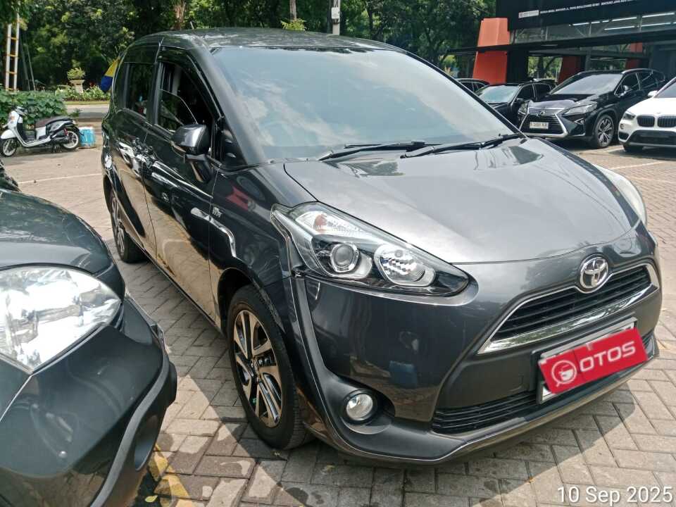 2018 Toyota Sienta 1.5 V - Foto 1 dari 6