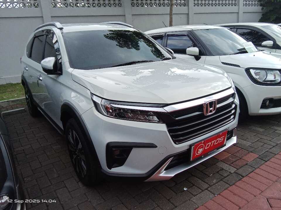 2023 Honda BR-V 1.5 PRE-HS - Foto 1 dari 6