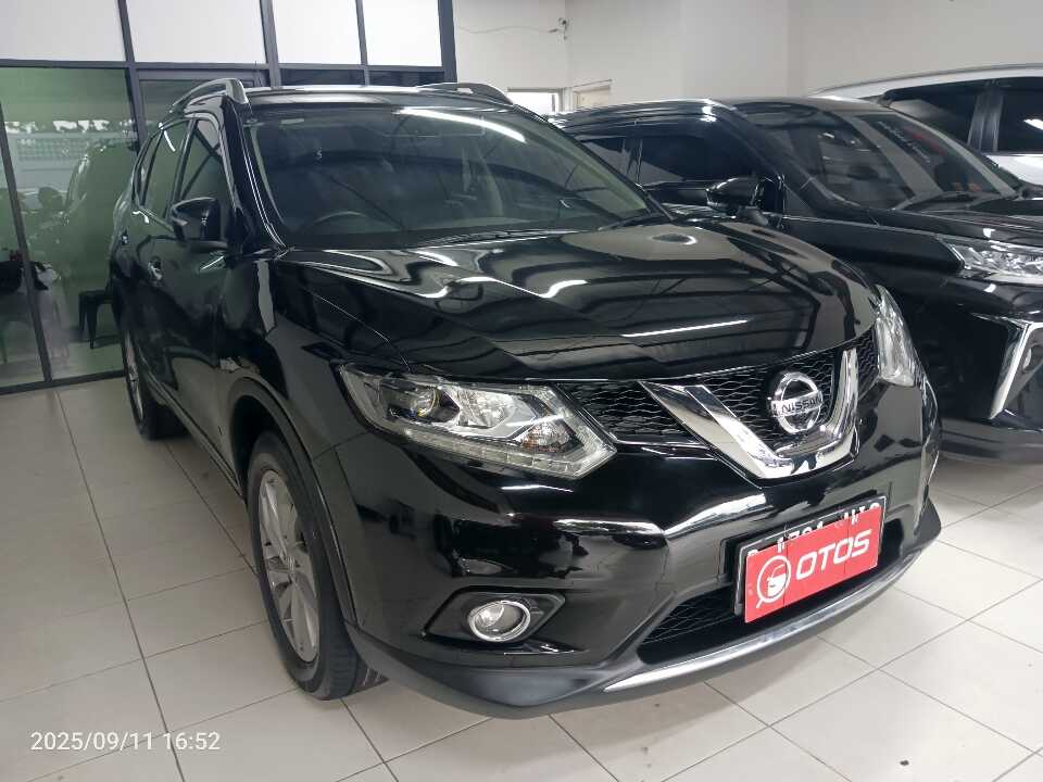 2017 Nissan X-Trail 2.5 - Foto 1 dari 6