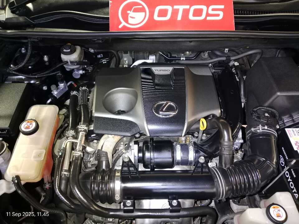 Foto Mobil Bekas Mesin Lexus NX 300 2.0 F-Sport tahun 2019