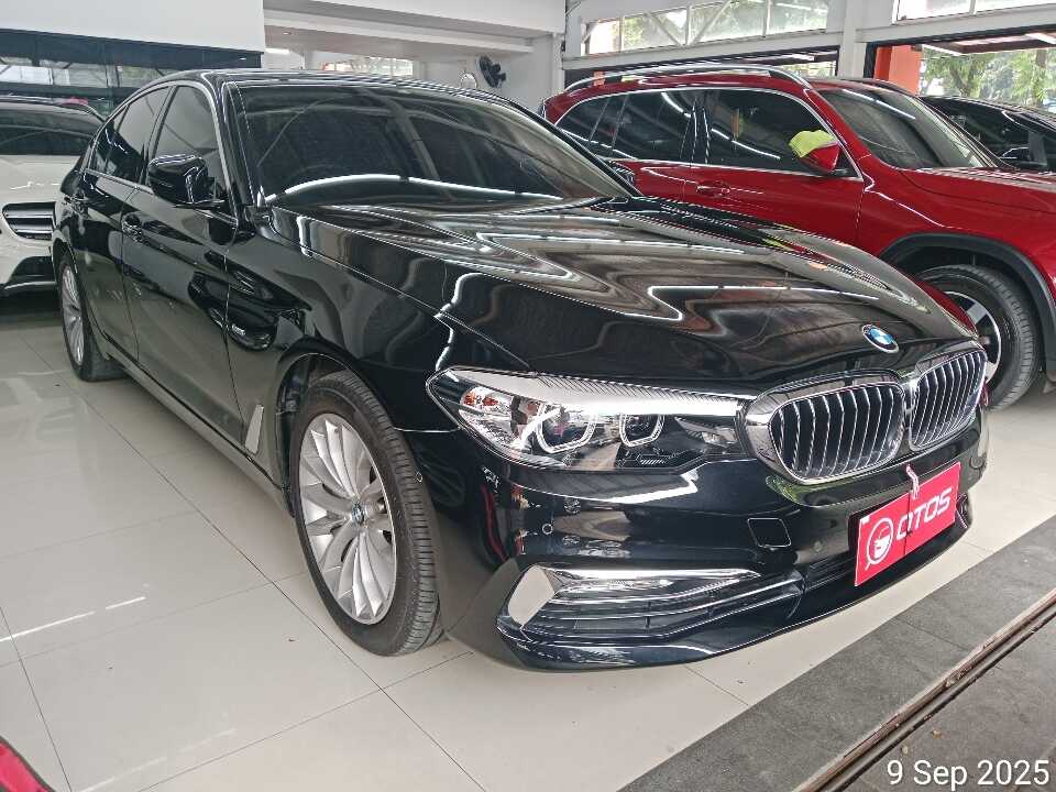 2018 BMW 530i 2.0 - Foto 1 dari 6
