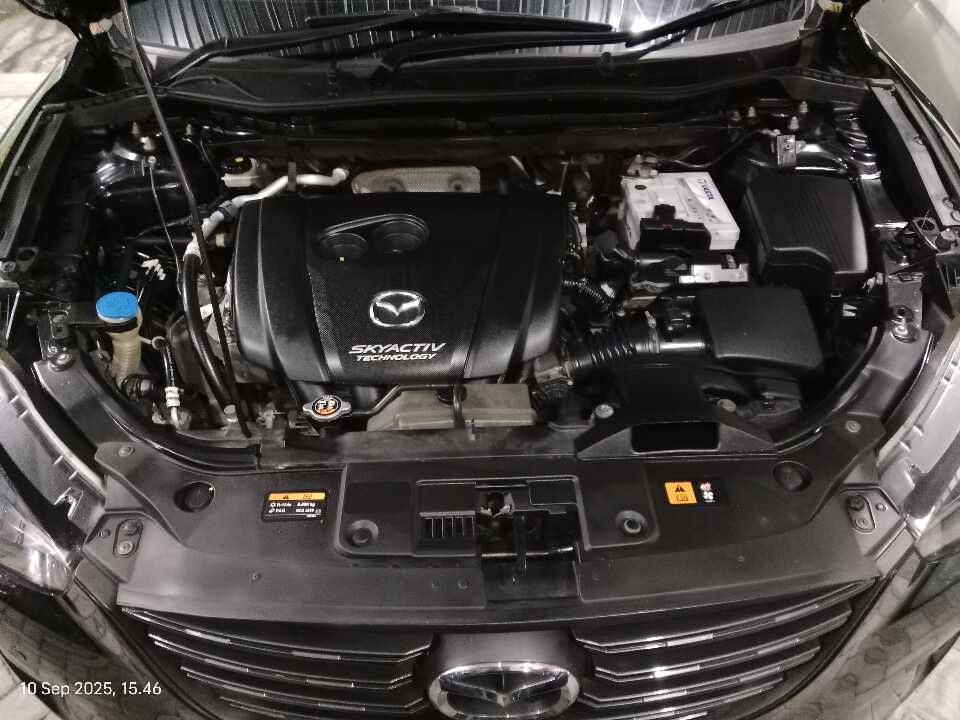 Foto Mobil Bekas Mesin Mazda CX-5 2.5 Grand Touring tahun 2015