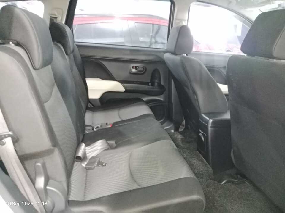 Foto Mobil Bekas Kabin Belakang Daihatsu Terios 1.5 X tahun 2021
