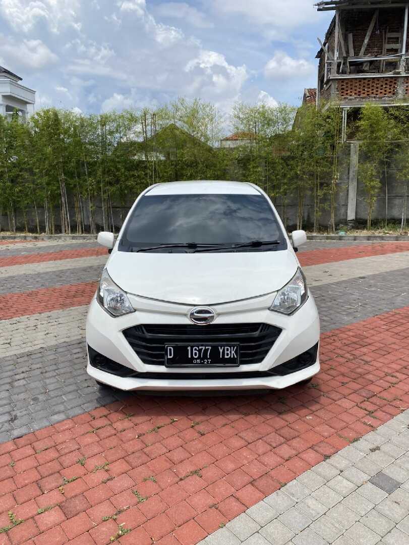 2016 Daihatsu Sigra 1.2 X - Foto 1 dari 6