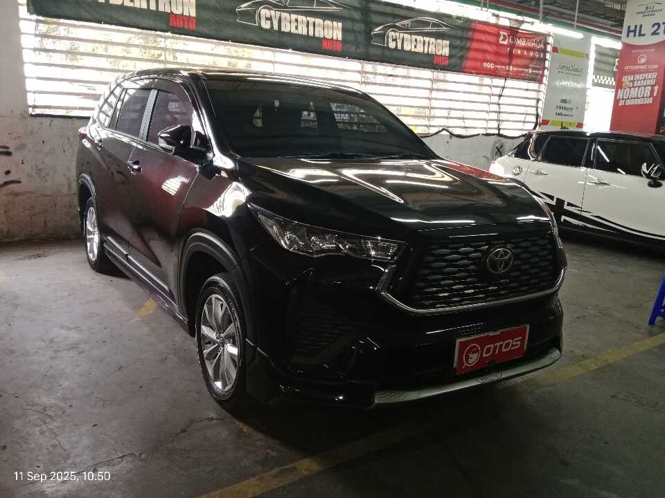 2023 Toyota Kijang Innova 2.0 Zenix V HV CVT Modellista - Foto 1 dari 6
