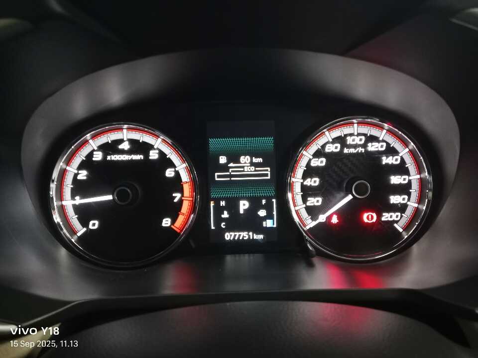 Foto Mobil Bekas Odometer Mitsubishi Xpander 1.5 Ultimate tahun 2019