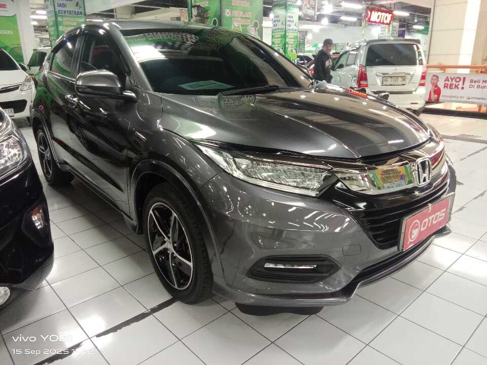 2019 Honda HR-V 1.8 Prestige - Foto 1 dari 6