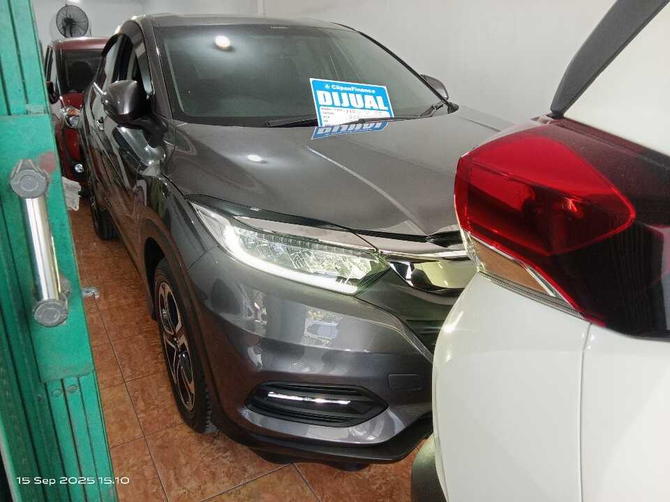 2022 Honda HR-V 1.5 E - Foto 1 dari 6
