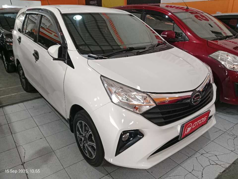 2020 Daihatsu Sigra 1.2 R - Foto 1 dari 6