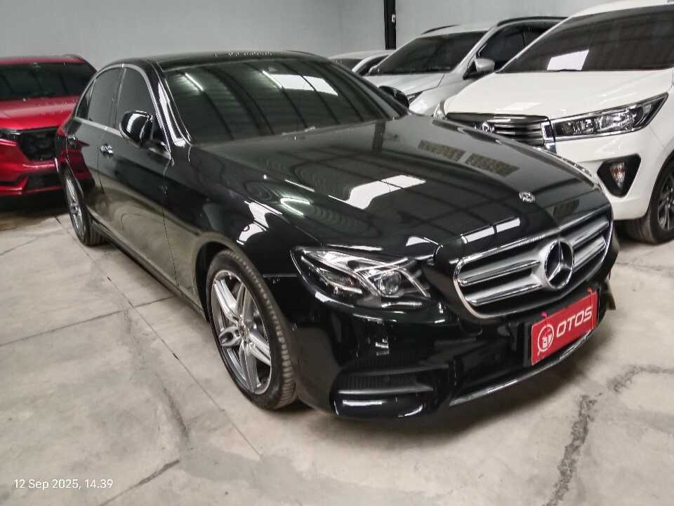 2019 Mercedes-Benz E350 2.0 - Foto 1 dari 6