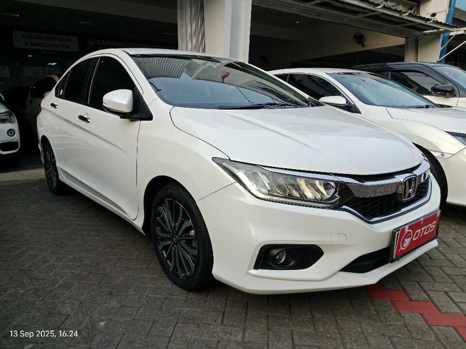 2017 Honda City 1.5 E - Foto 1 dari 6