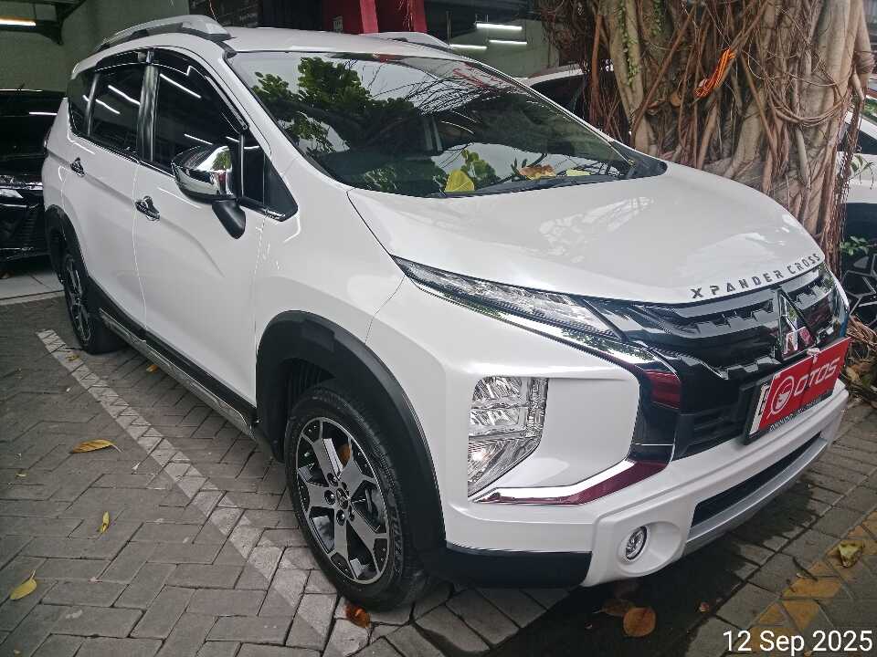 2022 Mitsubishi Xpander 1.5 Cross - Foto 1 dari 6