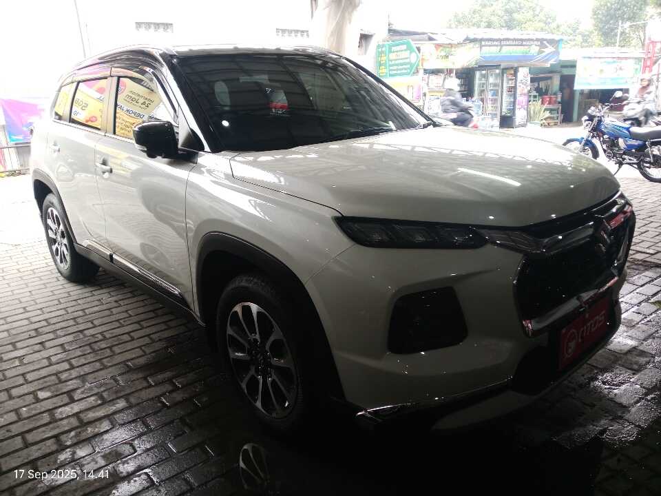 2023 Suzuki Grand Vitara 1.5 GX Hybrid - Foto 1 dari 6