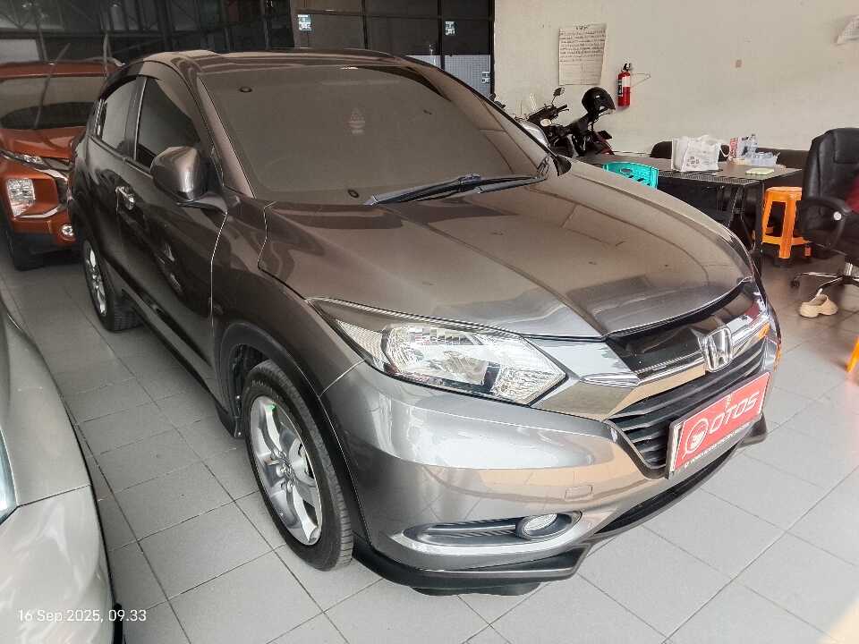 2017 Honda HR-V 1.5 E - Foto 1 dari 6